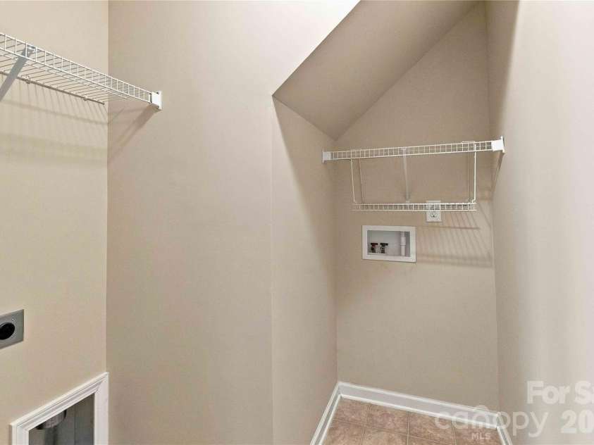 724 Rawlings Place, Rock Hill, SC 29730.  MLS# CAR4433972, YatesRealty ID 56763. 