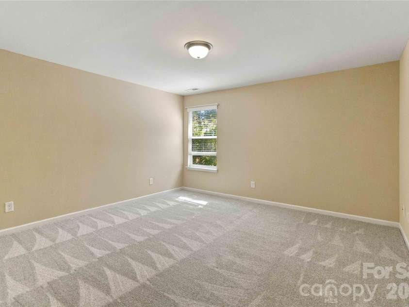 724 Rawlings Place, Rock Hill, SC 29730.  MLS# CAR4433972, YatesRealty ID 56763. 