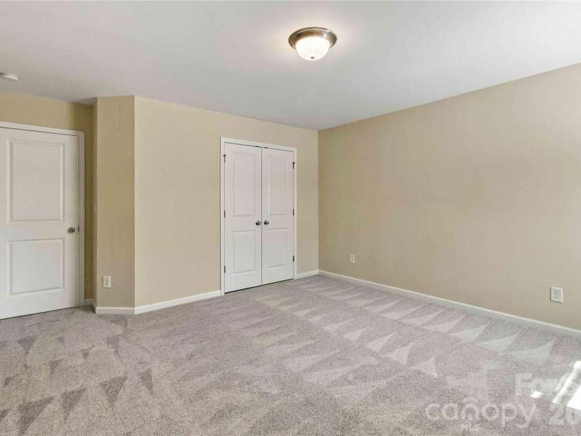 724 Rawlings Place, Rock Hill, SC 29730.  MLS# CAR4433972, YatesRealty ID 56763. 