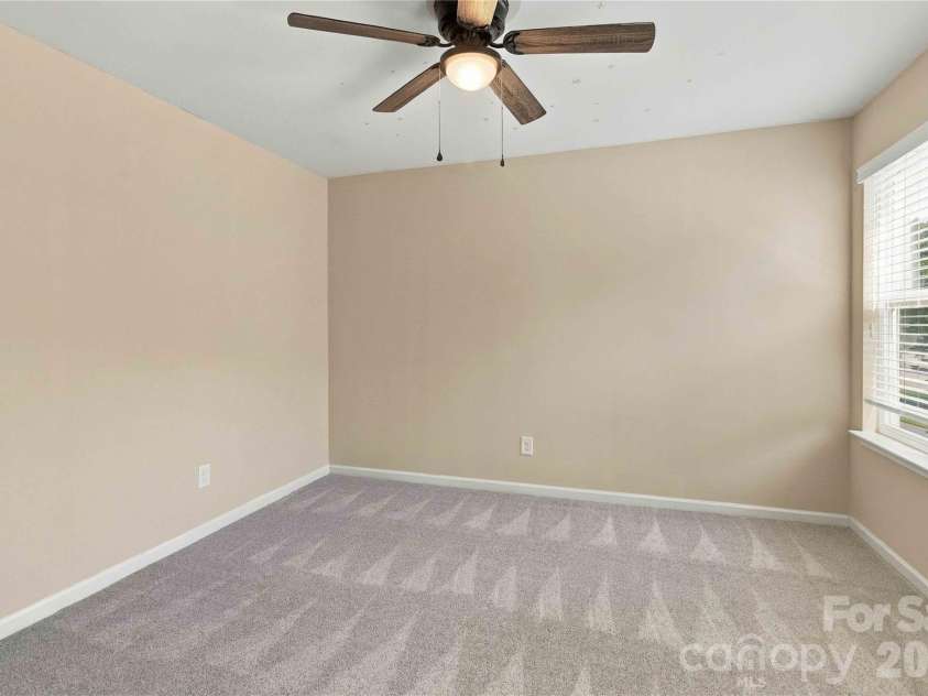 724 Rawlings Place, Rock Hill, SC 29730.  MLS# CAR4433972, YatesRealty ID 56763. 
