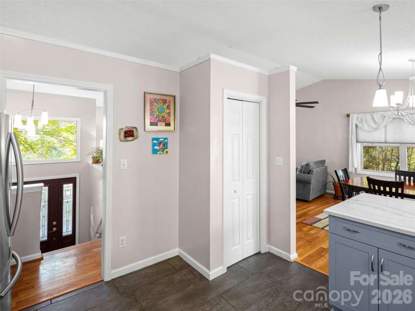 22 Evening Shade Drive, Weaverville, NC 28787.  MLS# CAR4434550, YatesRealty ID 56766. 