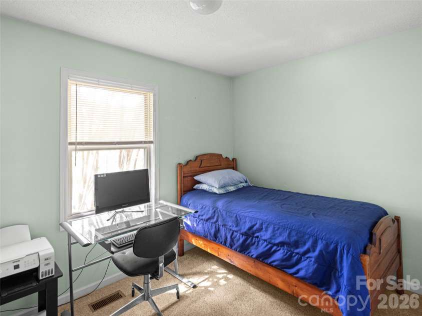 22 Evening Shade Drive, Weaverville, NC 28787.  MLS# CAR4434550, YatesRealty ID 56766. 