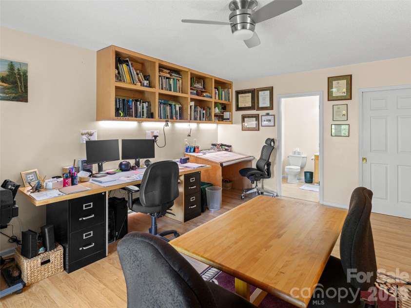 22 Evening Shade Drive, Weaverville, NC 28787.  MLS# CAR4434550, YatesRealty ID 56766. 