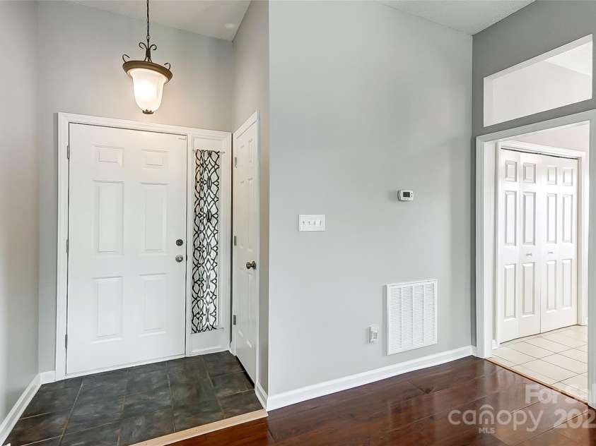 13417 Krislyn Woods Place, Charlotte, NC 28278.  MLS# CAR4243996, YatesRealty ID 5677. 