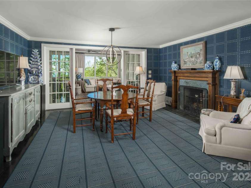 362 Wonderland Trail, Blowing Rock, NC 28605.  MLS# CAR4260759, YatesRealty ID 5677. 