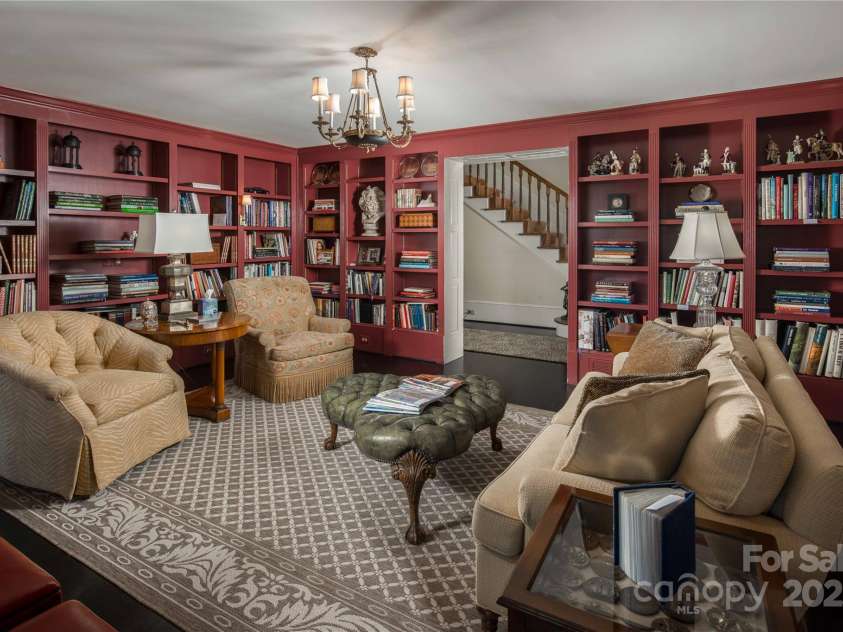 362 Wonderland Trail, Blowing Rock, NC 28605.  MLS# CAR4260759, YatesRealty ID 5677. 