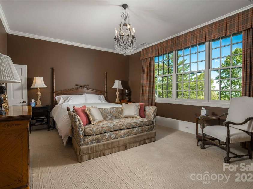 362 Wonderland Trail, Blowing Rock, NC 28605.  MLS# CAR4260759, YatesRealty ID 5677. 