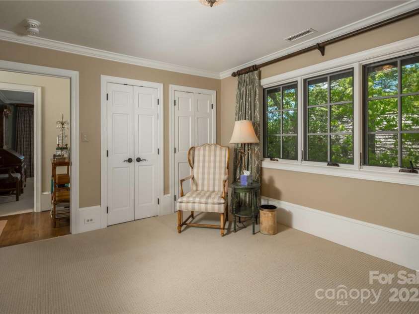 362 Wonderland Trail, Blowing Rock, NC 28605.  MLS# CAR4260759, YatesRealty ID 5677. 