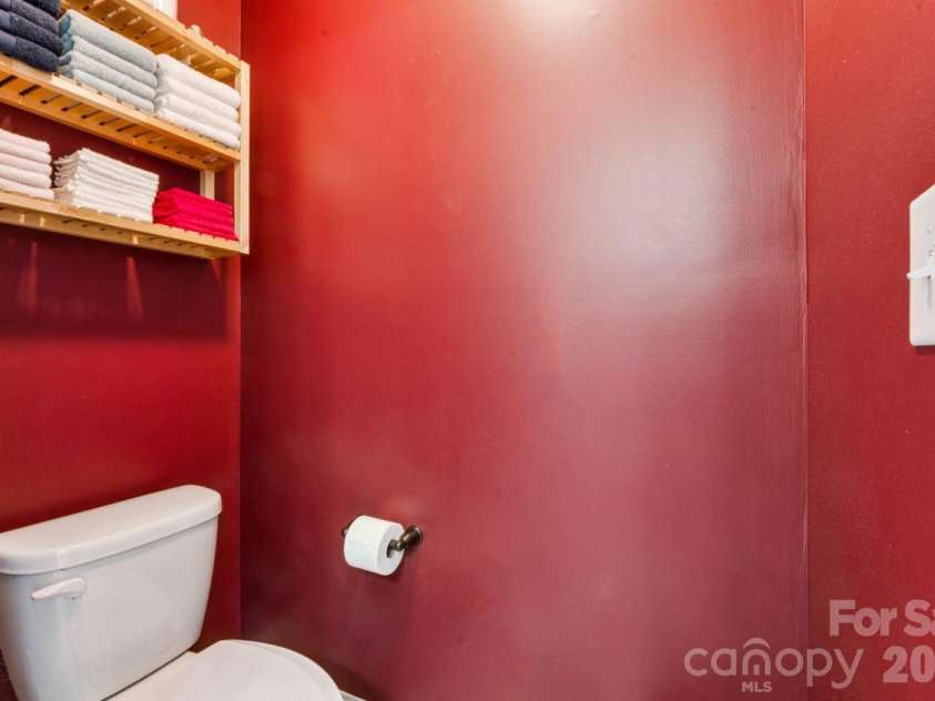 248 Halton Crossing Drive, Concord, NC 28027.  MLS# CAR4434667, YatesRealty ID 56772. First Primary Water Closet