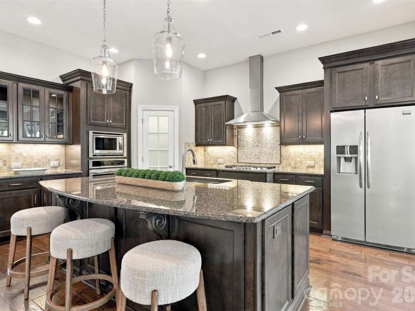 1339 Kings Bottom Drive, Fort Mill, SC 29715.  MLS# CAR4433607, YatesRealty ID 56776. 