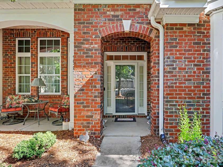 9025 Carneros Creek Road, Charlotte, NC 28214.  MLS# CAR4434594, YatesRealty ID 56781. 