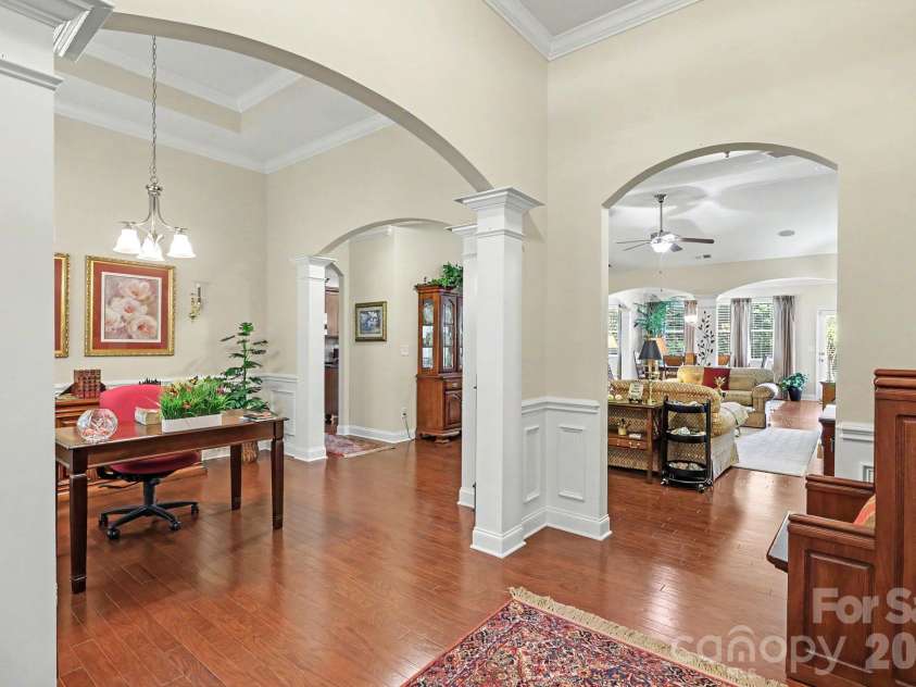 9025 Carneros Creek Road, Charlotte, NC 28214.  MLS# CAR4434594, YatesRealty ID 56781. 