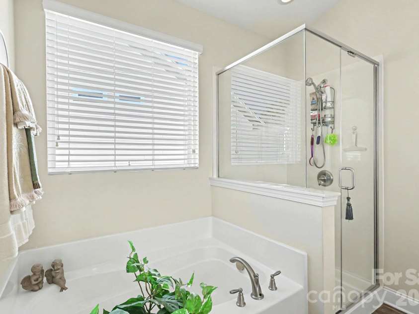9025 Carneros Creek Road, Charlotte, NC 28214.  MLS# CAR4434594, YatesRealty ID 56781. 