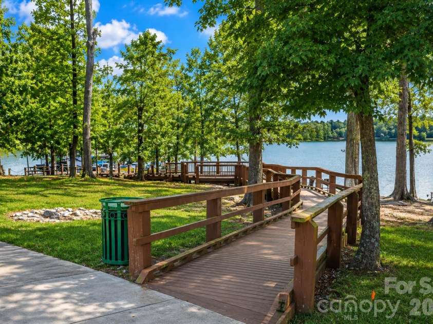 9025 Carneros Creek Road, Charlotte, NC 28214.  MLS# CAR4434594, YatesRealty ID 56781. 