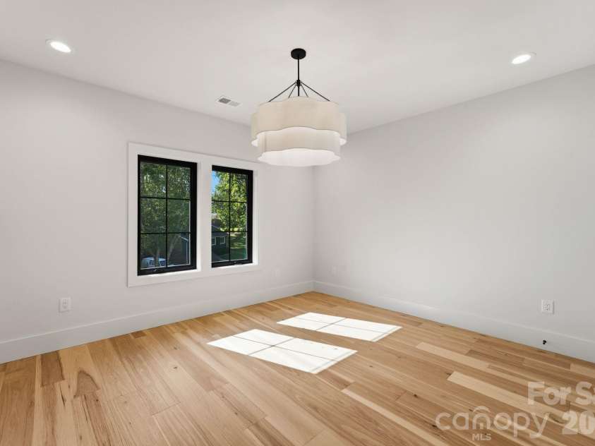 529 Kenlough Drive, Charlotte, NC 28209.  MLS# CAR4430028, YatesRealty ID 56782. Guest bedroom