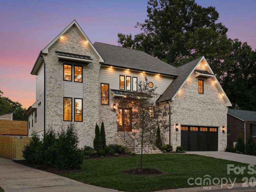 529 Kenlough Drive, Charlotte, NC 28209.  MLS# CAR4430028, YatesRealty ID 56782. Side exterior