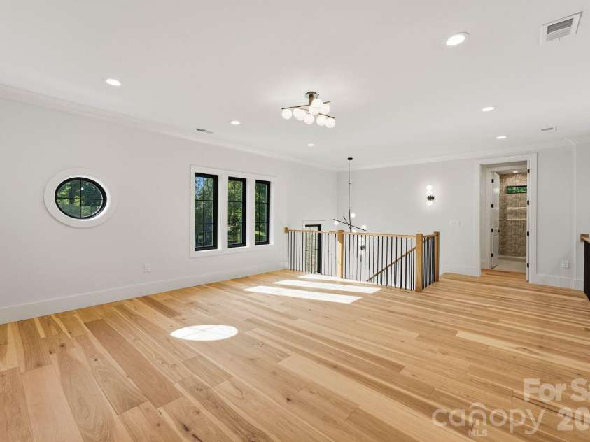 529 Kenlough Drive, Charlotte, NC 28209.  MLS# CAR4430028, YatesRealty ID 56782. Upper level landing and loft area