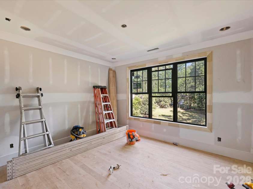 6509 Hazelton Drive, Charlotte, NC 28210.  MLS# CAR4431899, YatesRealty ID 56783. Bedroom 2 on Second Floor