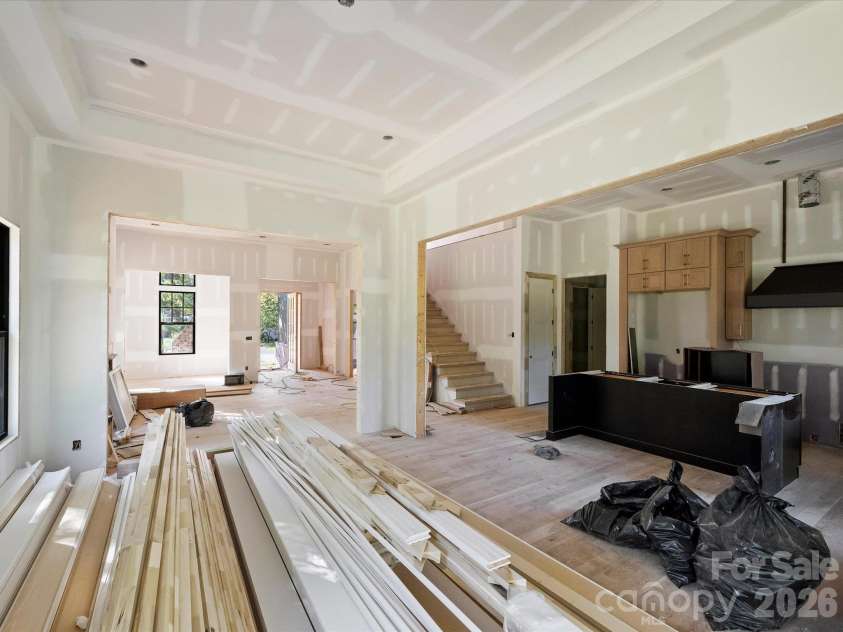 6509 Hazelton Drive, Charlotte, NC 28210.  MLS# CAR4431899, YatesRealty ID 56783. Dining Room and Kitchen