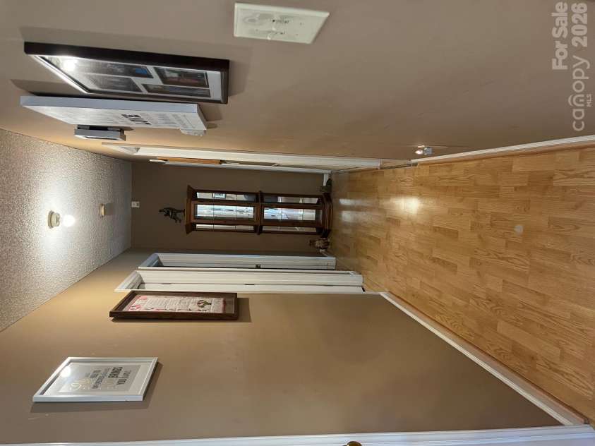 109 Crestbrook Circle, Shelby, NC 28152.  MLS# CAR4434911, YatesRealty ID 56787. 