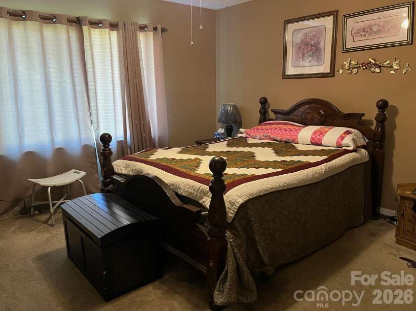 109 Crestbrook Circle, Shelby, NC 28152.  MLS# CAR4434911, YatesRealty ID 56787. 