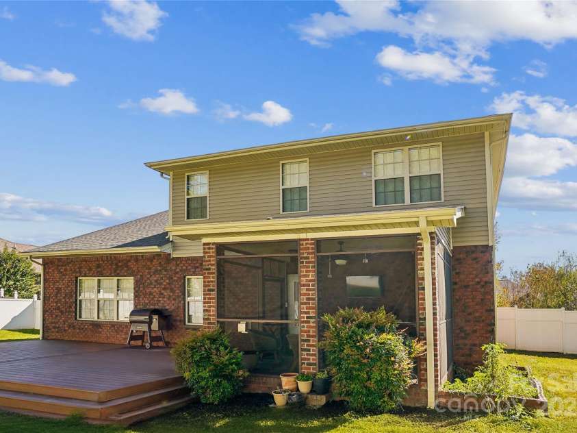 2943 Tallgrass Bluff, Rock Hill, SC 29732.  MLS# CAR4213089, YatesRealty ID 5679. 