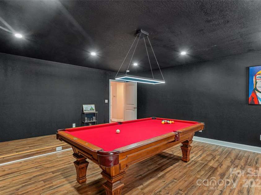 2943 Tallgrass Bluff, Rock Hill, SC 29732.  MLS# CAR4213089, YatesRealty ID 5679. Fun time/game time!