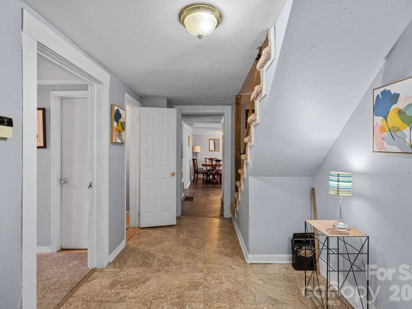 74 Meadow Avenue, Concord, NC 28025.  MLS# CAR4355867, YatesRealty ID 5679. Entryway