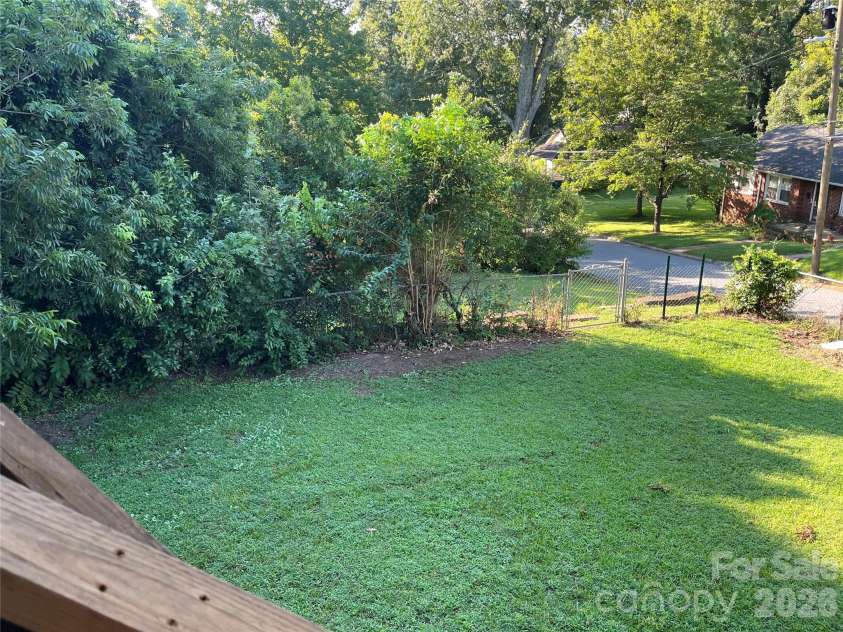 74 Meadow Avenue, Concord, NC 28025.  MLS# CAR4421087, YatesRealty ID 5679. 