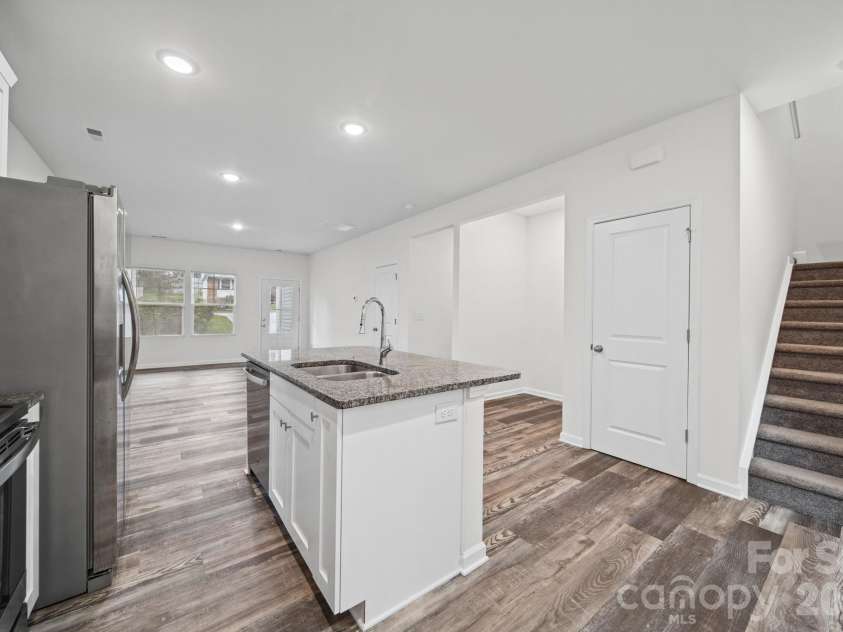 518 3rd Street, Salisbury, NC 28144.  MLS# CAR4415185, YatesRealty ID 56792. Kitchen