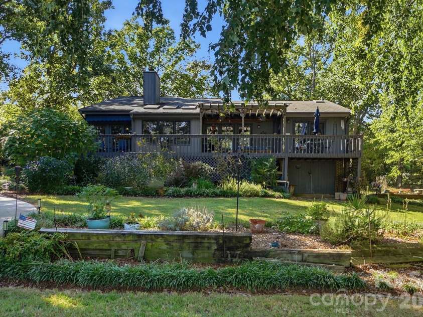 1669 Aragon Beach Road, Rock Hill, SC 29732.  MLS# CAR4429104, YatesRealty ID 56795. 