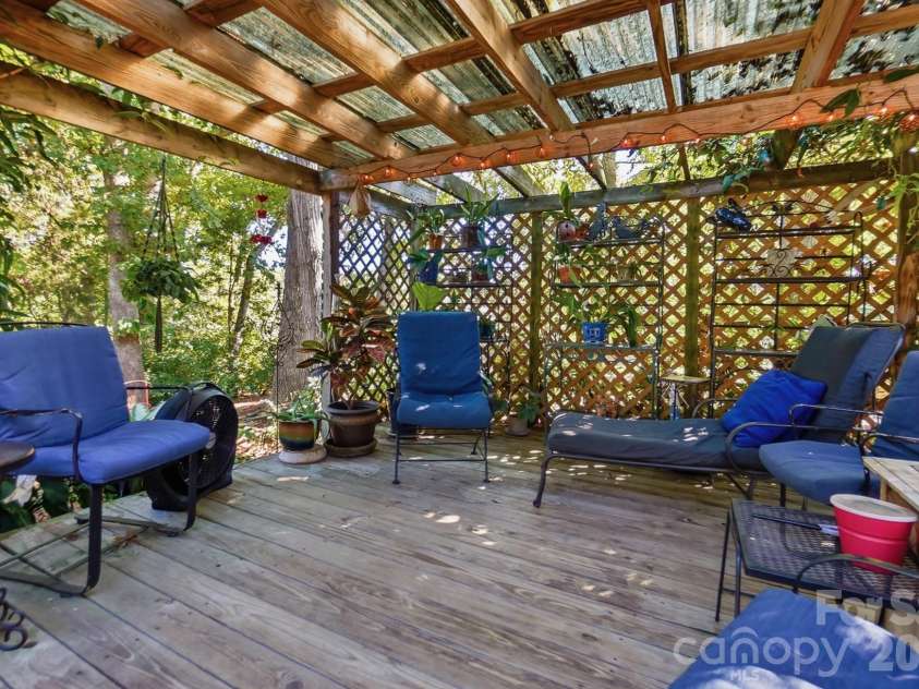 1669 Aragon Beach Road, Rock Hill, SC 29732.  MLS# CAR4429104, YatesRealty ID 56795. 