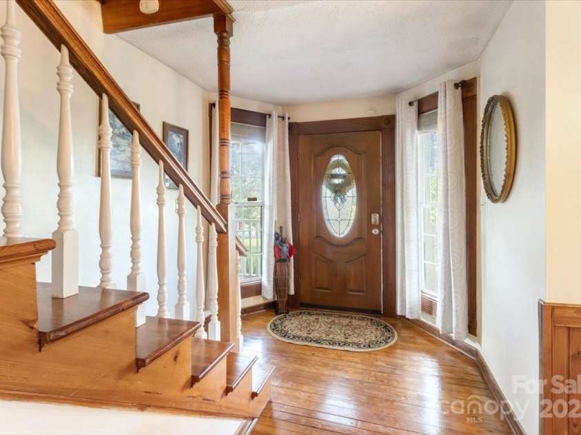 201 Murphy Hill Road, Weaverville, NC 28787.  MLS# CAR4296849, YatesRealty ID 568. 