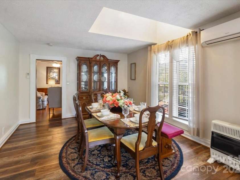 201 Murphy Hill Road, Weaverville, NC 28787.  MLS# CAR4296849, YatesRealty ID 568. 