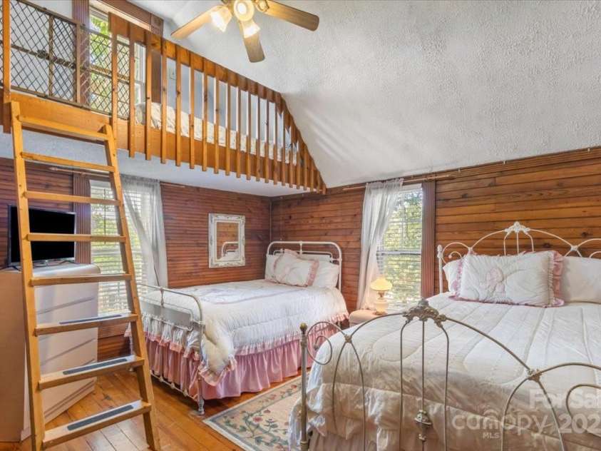 201 Murphy Hill Road, Weaverville, NC 28787.  MLS# CAR4296849, YatesRealty ID 568. 