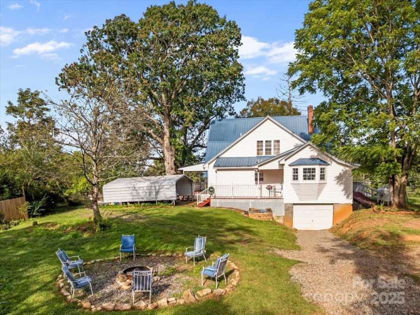 201 Murphy Hill Road, Weaverville, NC 28787.  MLS# CAR4296849, YatesRealty ID 568. 