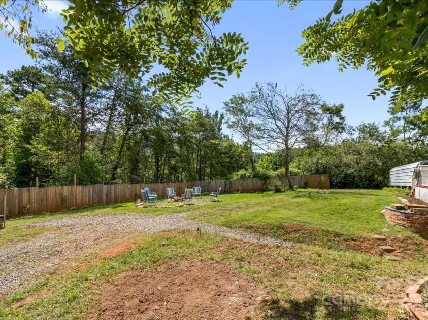 201 Murphy Hill Road, Weaverville, NC 28787.  MLS# CAR4296849, YatesRealty ID 568. 