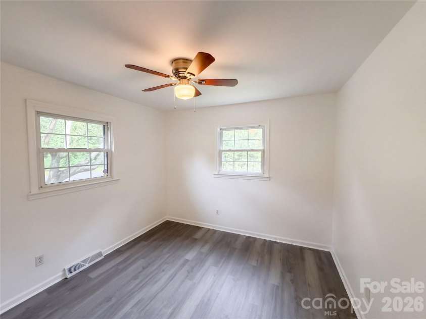 3002 Fallswood Drive, Gastonia, NC 28052.  MLS# CAR4435057, YatesRealty ID 56801. 