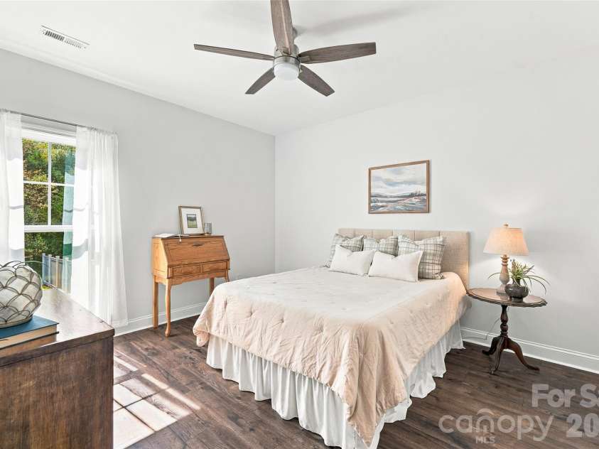 196 Treebark Road, Statesville, NC 28625.  MLS# CAR4429281, YatesRealty ID 56805. 2nd Bedroom