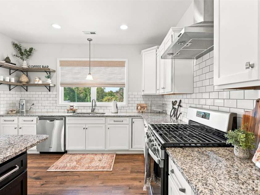 196 Treebark Road, Statesville, NC 28625.  MLS# CAR4429281, YatesRealty ID 56805. 