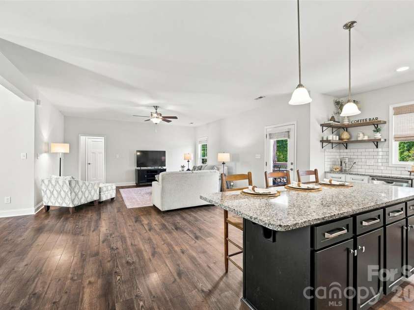 196 Treebark Road, Statesville, NC 28625.  MLS# CAR4429281, YatesRealty ID 56805. 