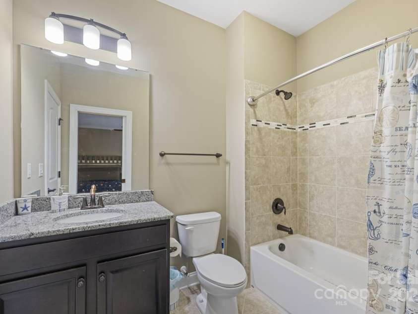 11223 Wescott Hill Drive, Huntersville, NC 28078.  MLS# CAR4220782, YatesRealty ID 5681. 