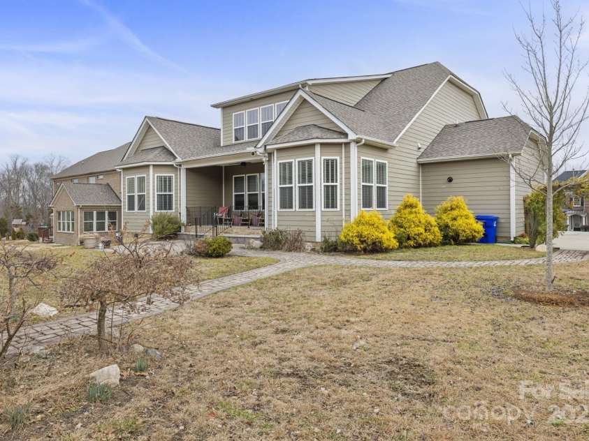 11223 Wescott Hill Drive, Huntersville, NC 28078.  MLS# CAR4220782, YatesRealty ID 5681. 