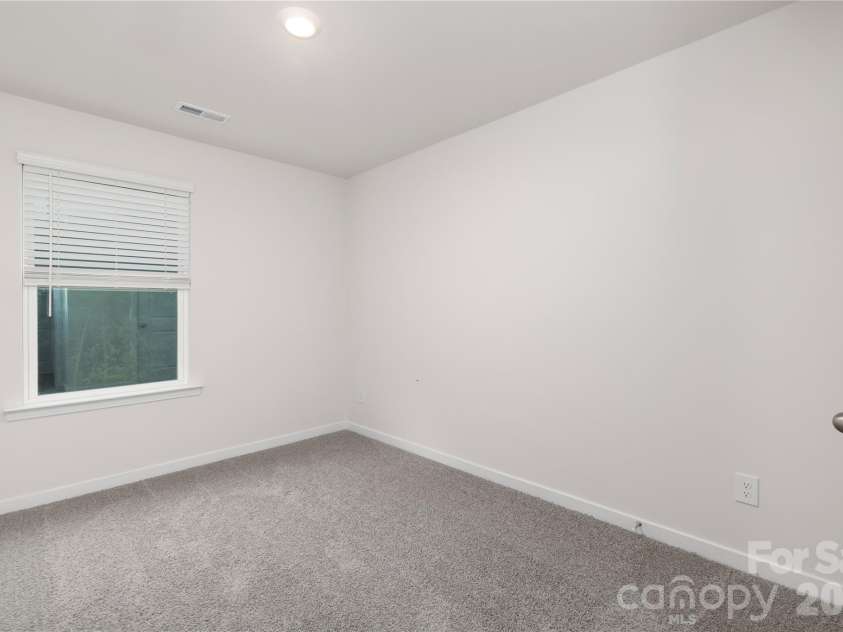 3221 Ora Smith Road, Lincolnton, NC 28092.  MLS# CAR4435095, YatesRealty ID 56817. 