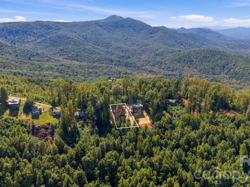 3530 Dogwood Lane, Morganton, NC 28655.  MLS# CAR4434773, YatesRealty ID 56818. 