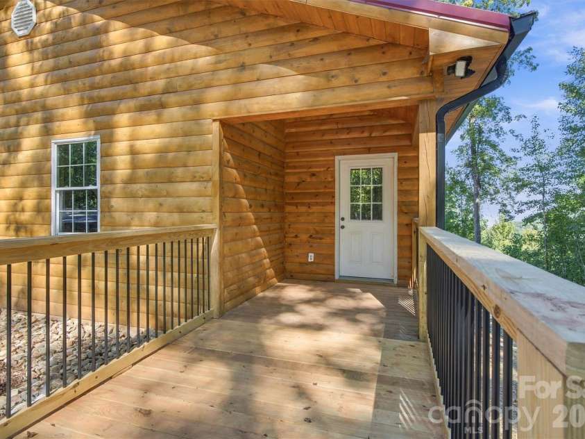 3530 Dogwood Lane, Morganton, NC 28655.  MLS# CAR4434773, YatesRealty ID 56818. 