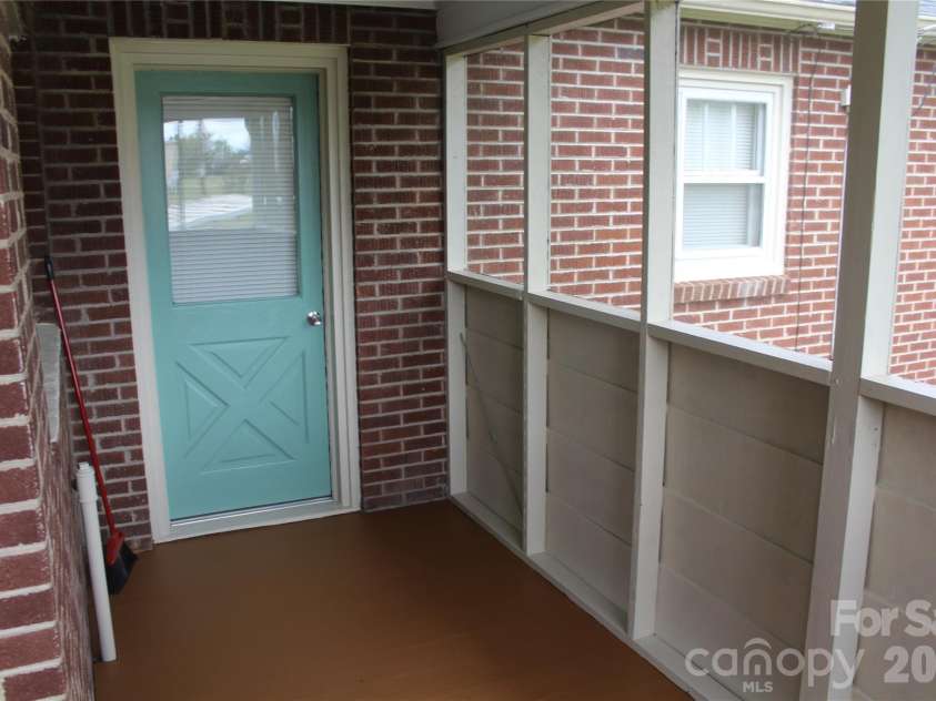 1720 Bumgarner Drive, Morganton, NC 28655.  MLS# CAR4302684, YatesRealty ID 5682. 