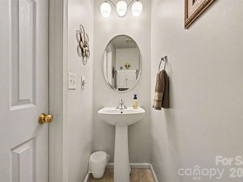 10442 Columbia Crest Court, Charlotte, NC 28270.  MLS# CAR4419121, YatesRealty ID 56820. 