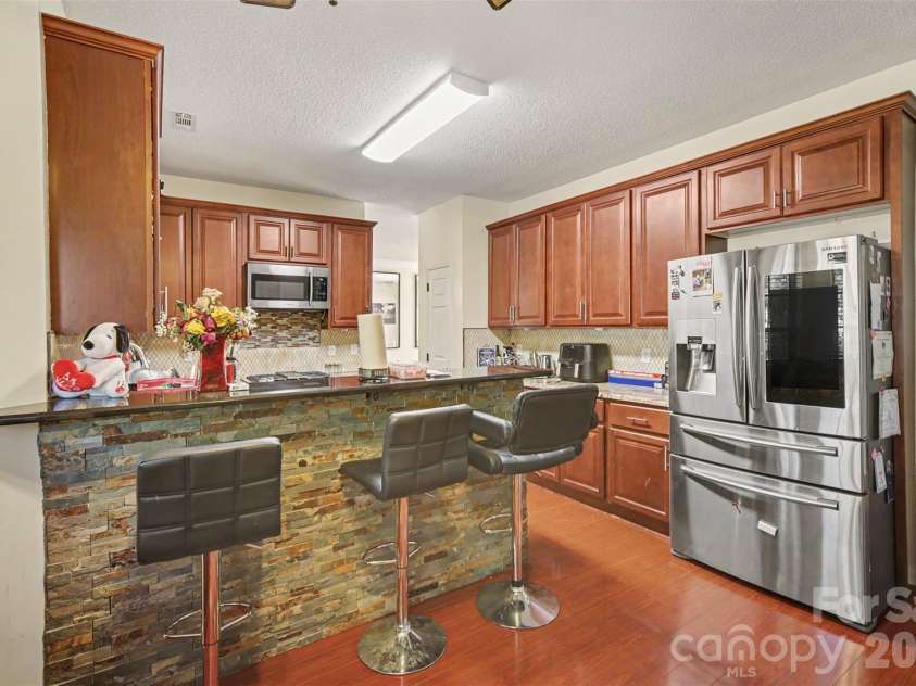 11410 Hunters Landing Drive, Charlotte, NC 28273.  MLS# CAR4433012, YatesRealty ID 56821. 