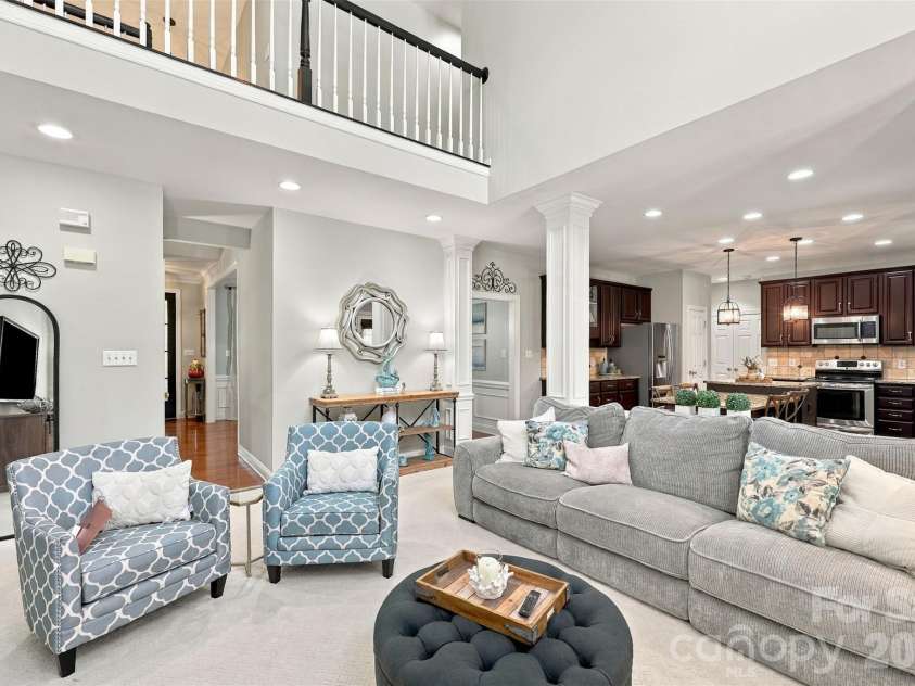 15502 Tolliver Drive, Charlotte, NC 28277.  MLS# CAR4433498, YatesRealty ID 56825. 